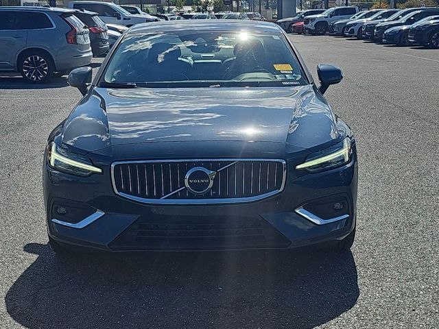 2022 Volvo S60 Inscription