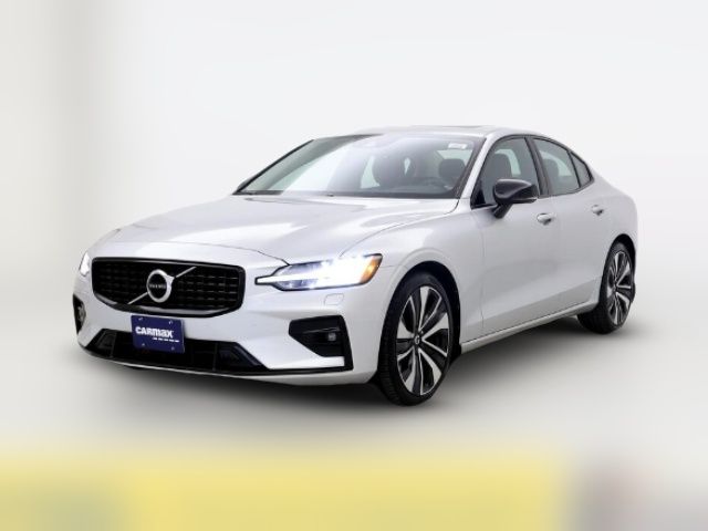 2022 Volvo S60 Inscription