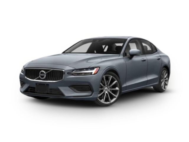 2022 Volvo S60 Momentum