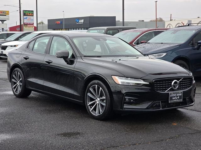 2022 Volvo S60 Inscription