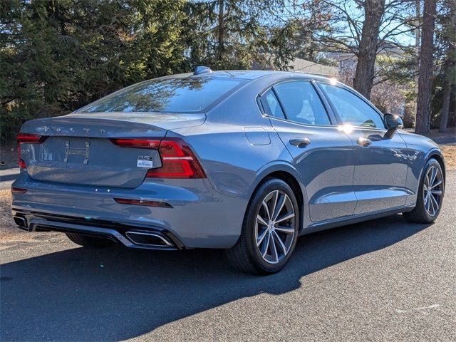 2022 Volvo S60 Inscription