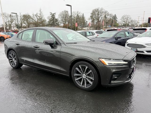 2022 Volvo S60 