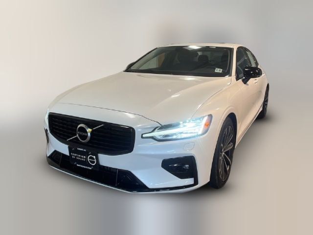 2022 Volvo S60 