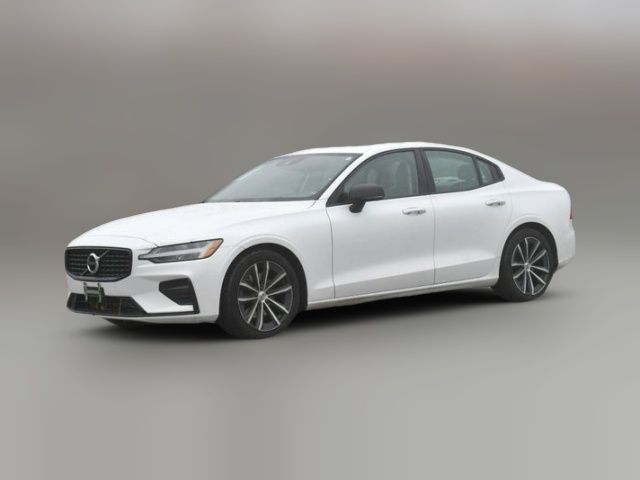 2022 Volvo S60 