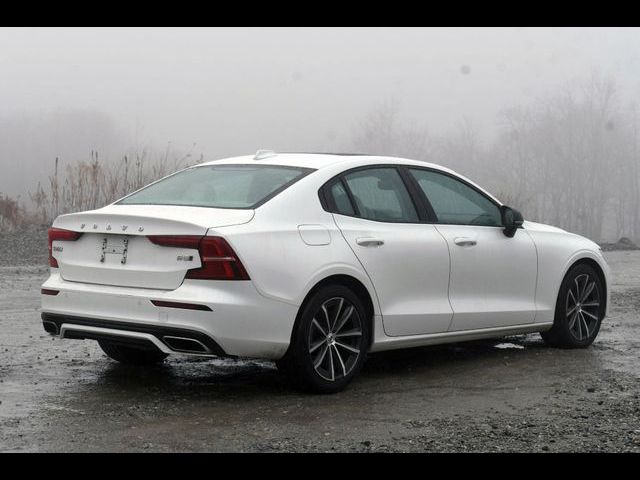 2022 Volvo S60 