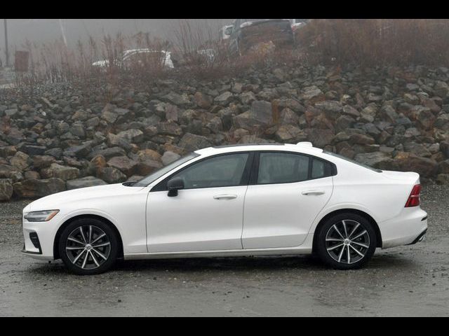 2022 Volvo S60 