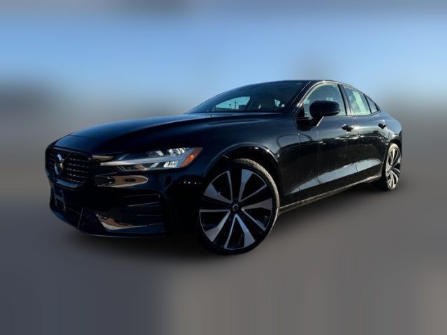 2022 Volvo S60 Momentum