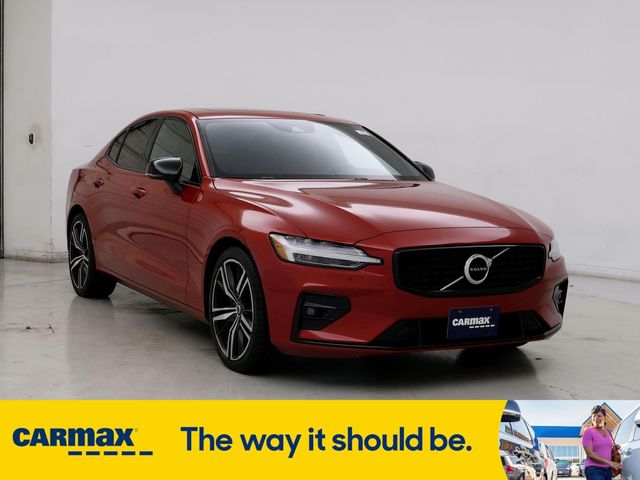 2022 Volvo S60 R-Design