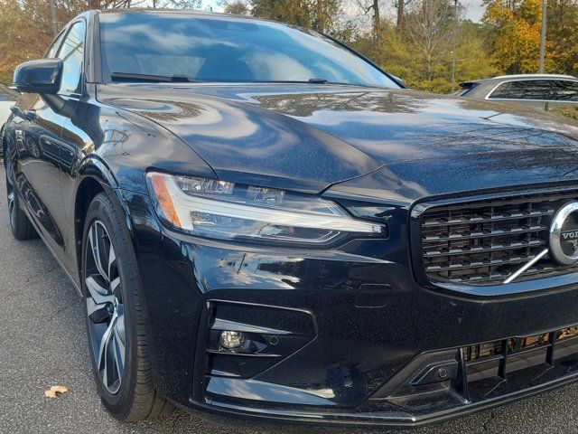 2022 Volvo S60 