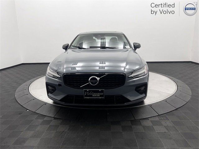 2022 Volvo S60 