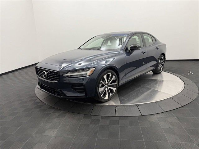 2022 Volvo S60 