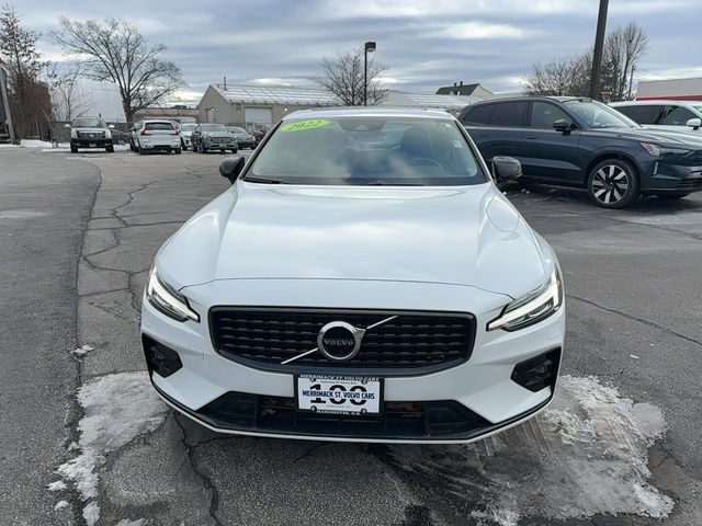 2022 Volvo S60 