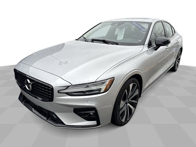 2022 Volvo S60 Inscription