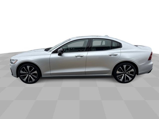 2022 Volvo S60 Inscription