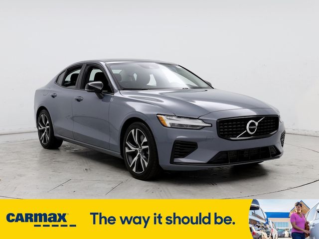 2022 Volvo S60 Recharge Plug-In Hybrid Inscription