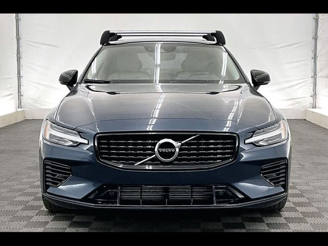 2022 Volvo S60 Recharge Plug-In Hybrid R-Design Expression
