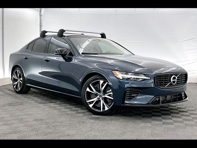 2022 Volvo S60 Recharge Plug-In Hybrid R-Design Expression
