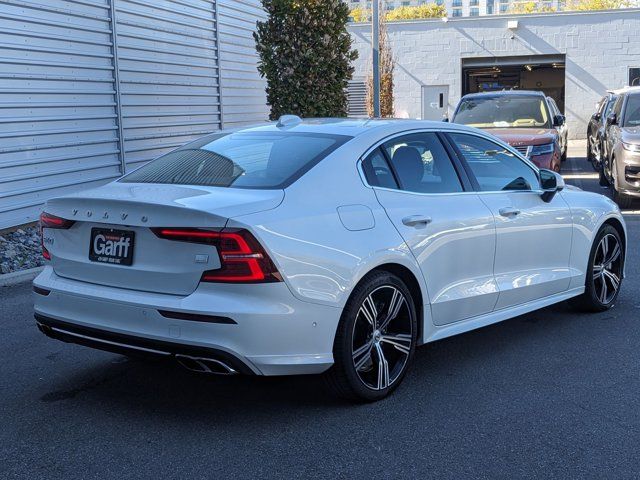 2022 Volvo S60 Recharge Plug-In Hybrid Inscription