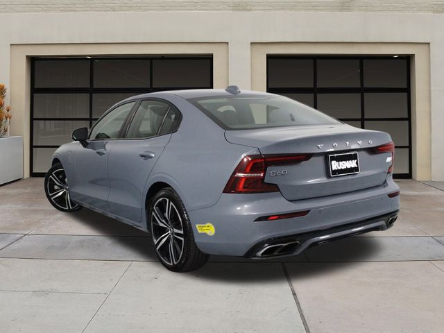 2022 Volvo S60 Recharge Plug-In Hybrid R-Design Expression