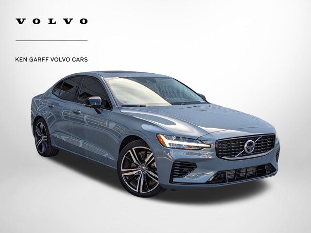 2022 Volvo S60 Recharge Plug-In Hybrid R-Design Expression