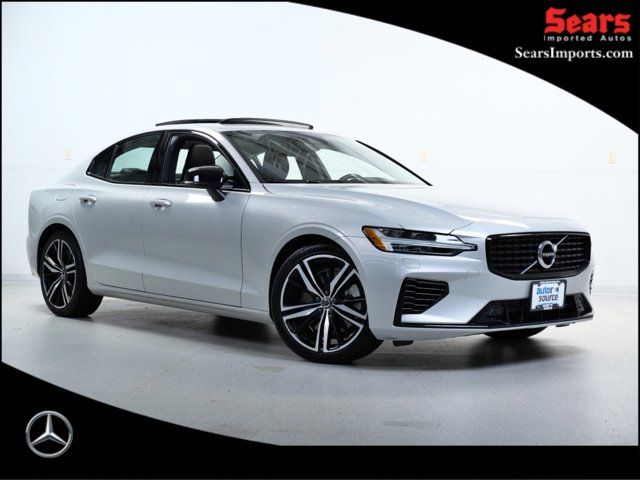 2022 Volvo S60 Recharge Plug-In Hybrid R-Design Expression