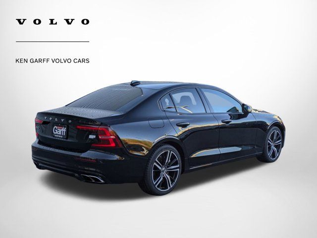 2022 Volvo S60 Recharge Plug-In Hybrid R-Design Expression