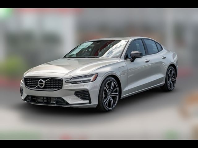 2022 Volvo S60 Recharge Plug-In Hybrid R-Design Expression