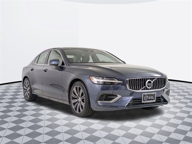 2022 Volvo S60 Recharge Plug-In Hybrid Inscription