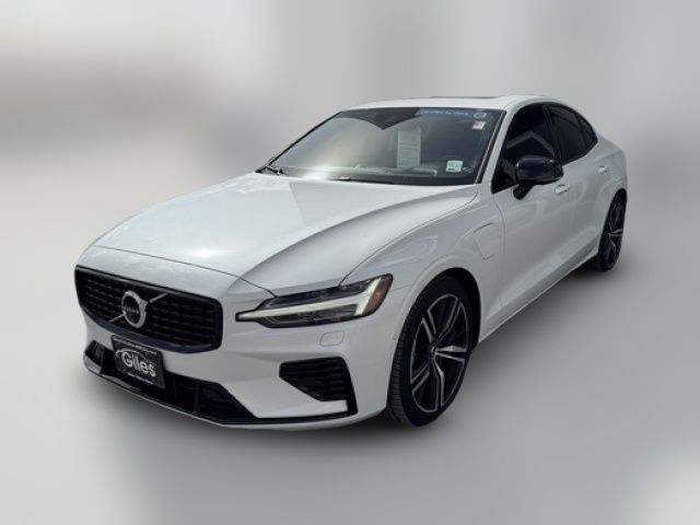 2022 Volvo S60 Recharge Plug-In Hybrid R-Design
