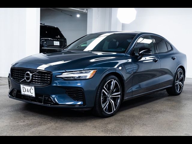 2022 Volvo S60 Recharge Plug-In Hybrid R-Design