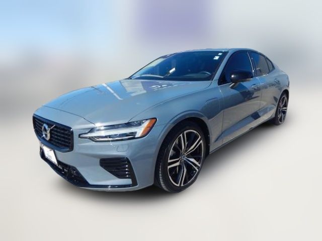 2022 Volvo S60 Recharge Plug-In Hybrid R-Design Expression