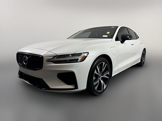 2022 Volvo S60 Recharge Plug-In Hybrid R-Design Expression