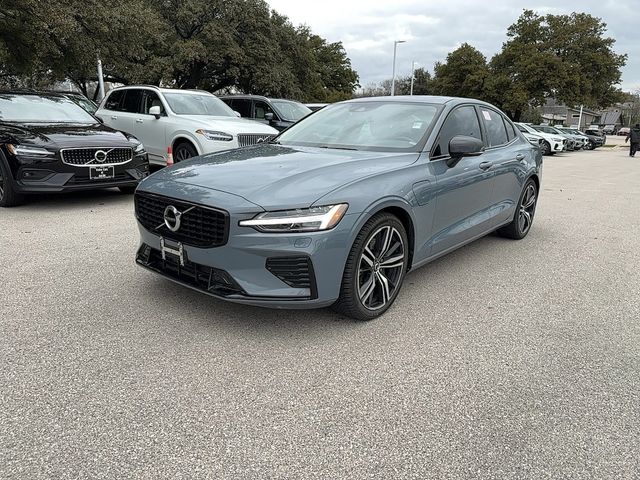 2022 Volvo S60 Recharge Plug-In Hybrid R-Design Expression