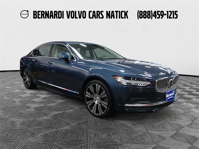 2022 Volvo S90 Inscription