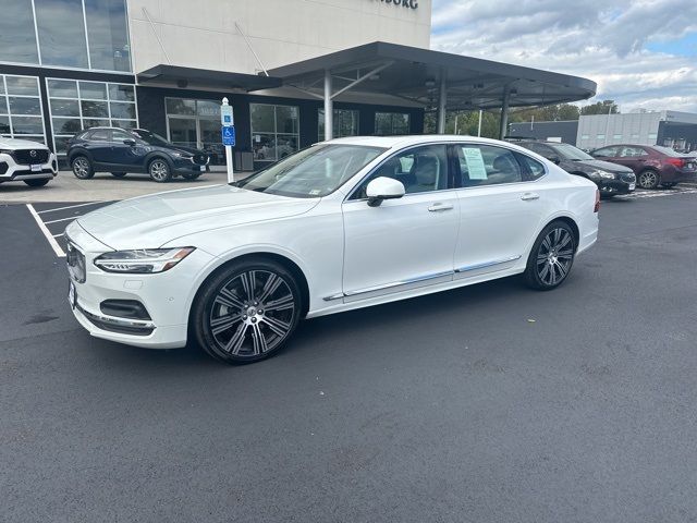 2022 Volvo S90 Inscription