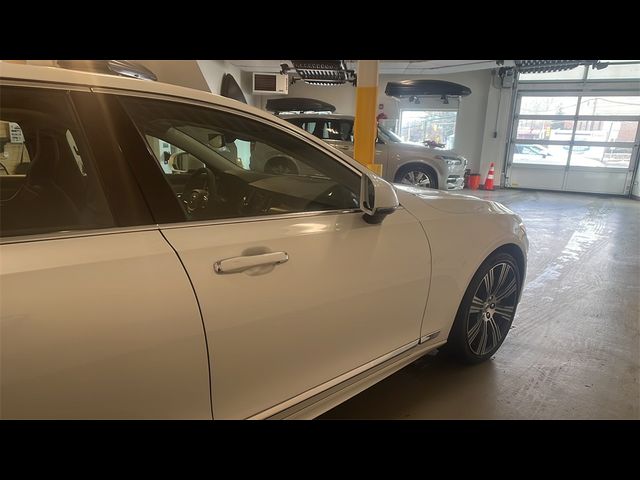 2022 Volvo S90 Inscription