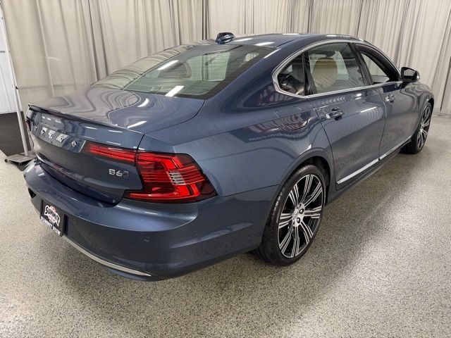 2022 Volvo S90 Inscription