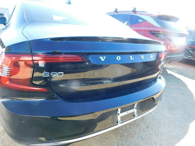 2022 Volvo S90 Inscription