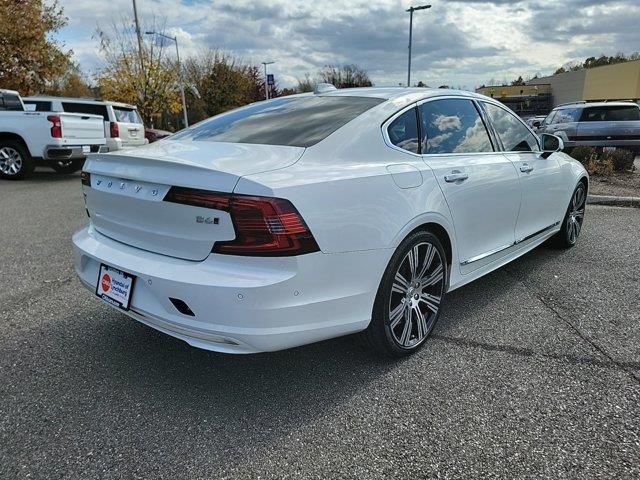 2022 Volvo S90 Inscription