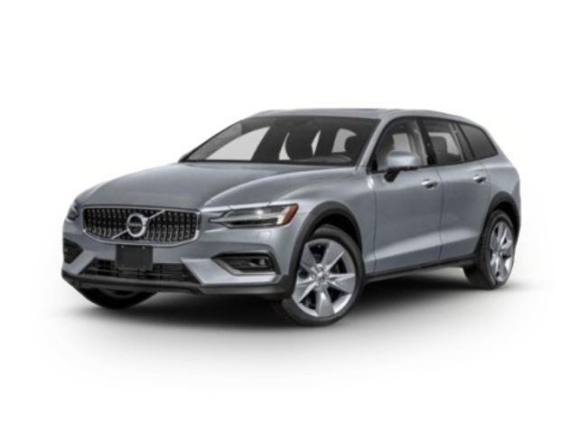 2022 Volvo V60 Cross Country Base