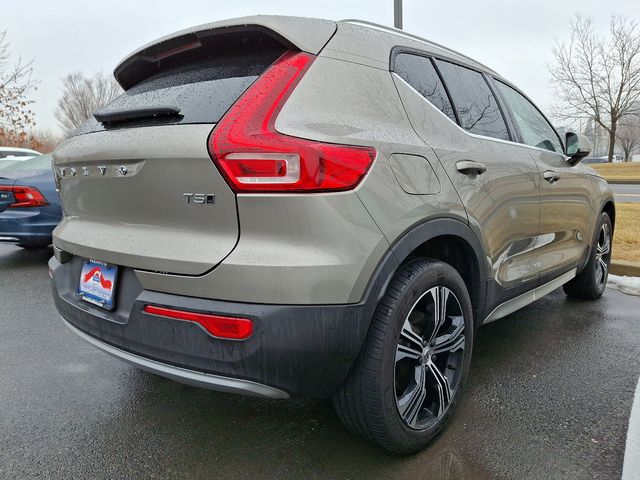 2022 Volvo XC40 Inscription