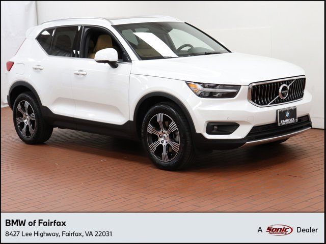 2022 Volvo XC40 Inscription