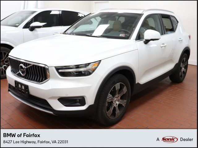 2022 Volvo XC40 Inscription