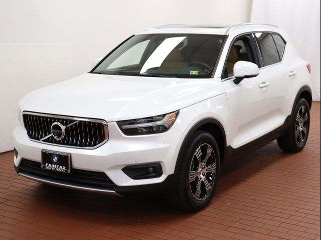 2022 Volvo XC40 Inscription