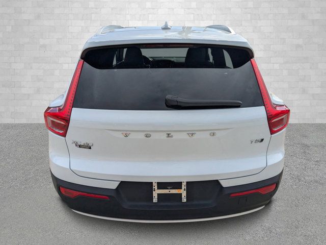 2022 Volvo XC40 Inscription