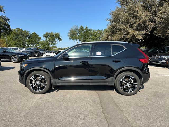 2022 Volvo XC40 Inscription