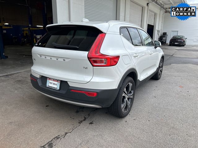 2022 Volvo XC40 Inscription