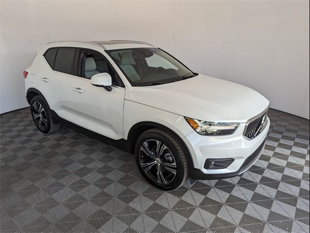 2022 Volvo XC40 Inscription