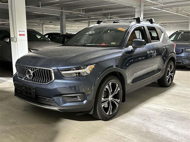 2022 Volvo XC40 Inscription