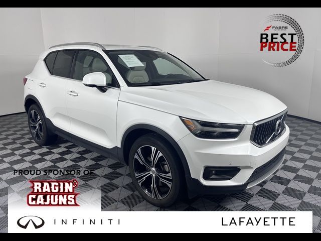 2022 Volvo XC40 Inscription